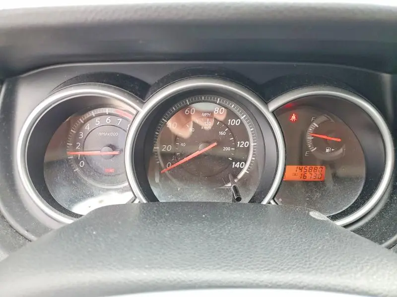 2012 NISSAN VERSA 1.8 S  