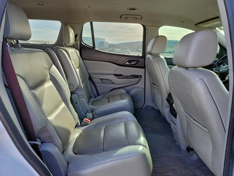 2018 GMC ACADIA SLT-1  