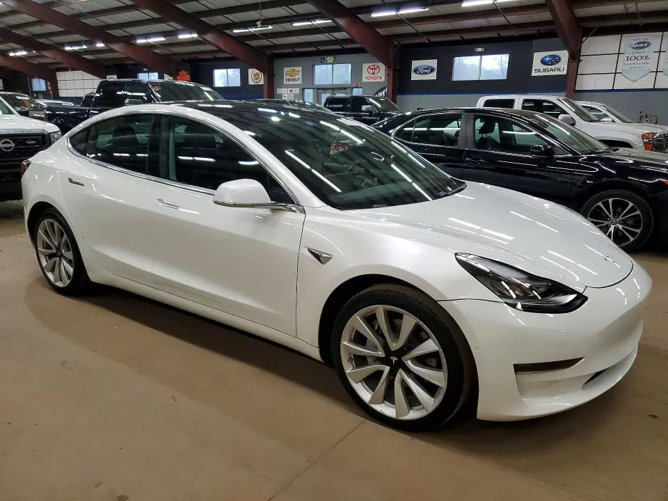 2019 TESLA MODEL 3   