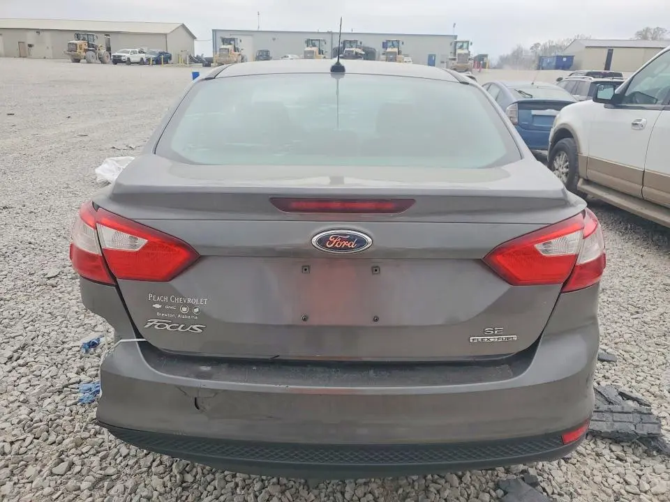 2014 FORD FOCUS SE  