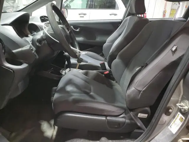2010 HONDA FIT   