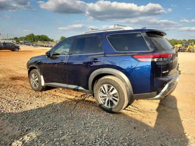 2022 NISSAN PATHFINDER SL  