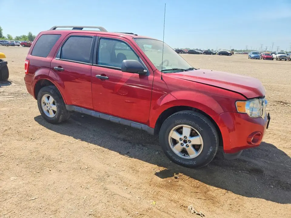 2010 FORD ESCAPE XLT  