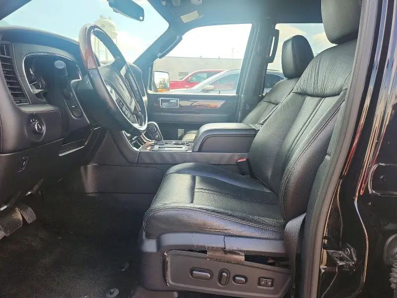 2017 LINCOLN NAVIGATOR L RESERVE  