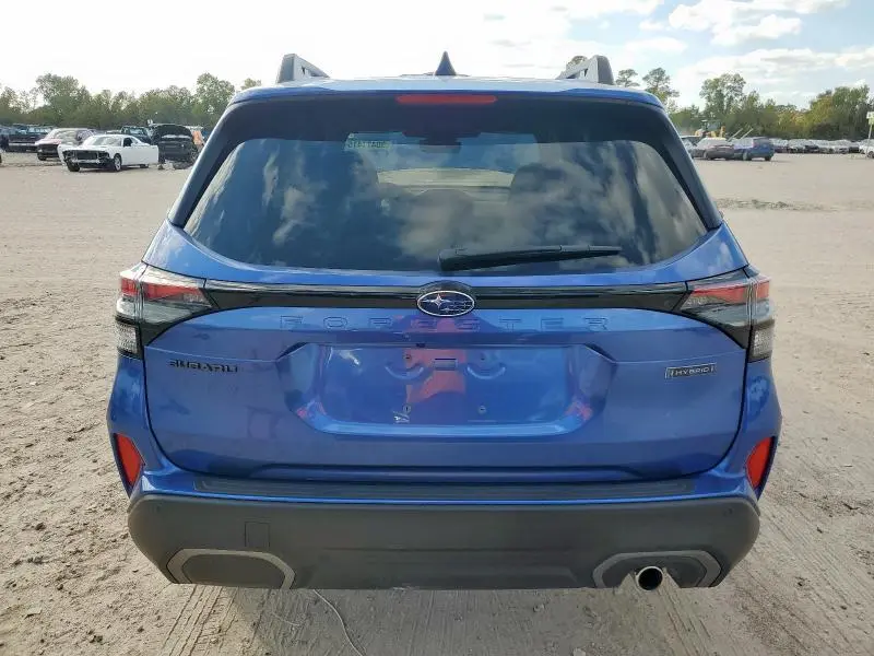 2025 SUBARU FORESTER LIMITED  