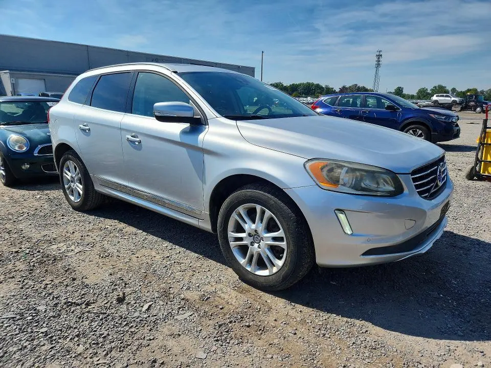 2015 VOLVO XC60 T5 PREMIER  