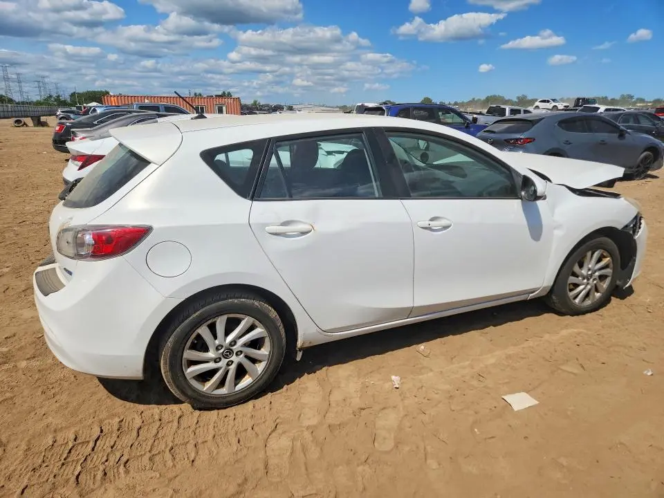2013 MAZDA 3 I  