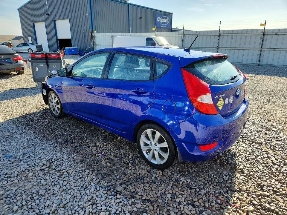 2012 HYUNDAI ACCENT SE  