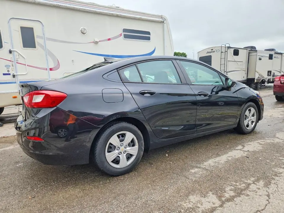 2017 CHEVROLET CRUZE LS  