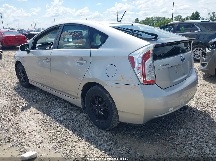 2013 TOYOTA PRIUS TWO