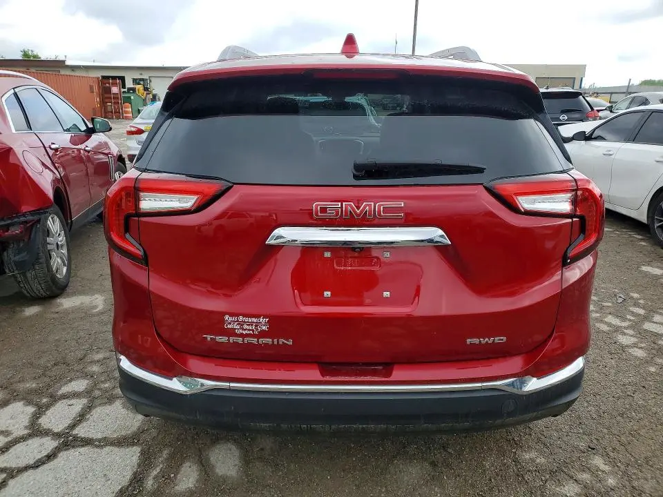 2023 GMC TERRAIN SLT  