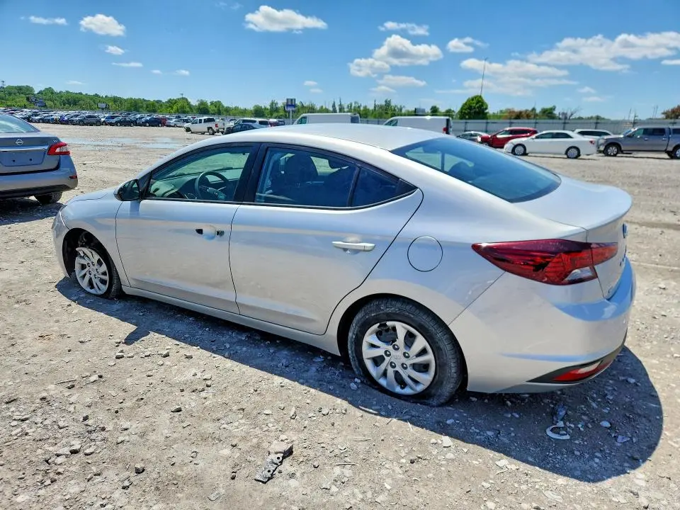 2019 HYUNDAI ELANTRA SE  