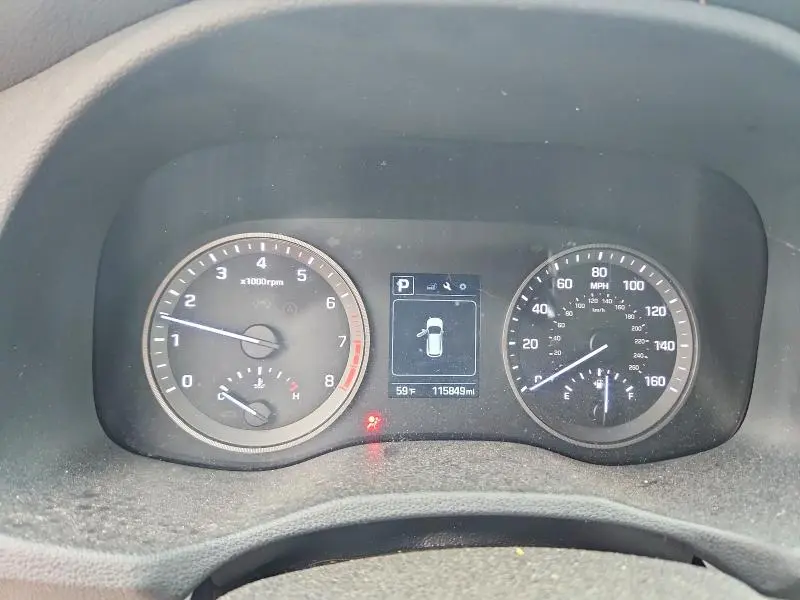 2017 HYUNDAI TUCSON SE  