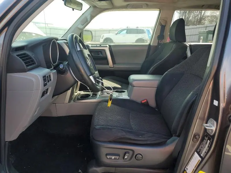 2012 TOYOTA 4RUNNER SR5  