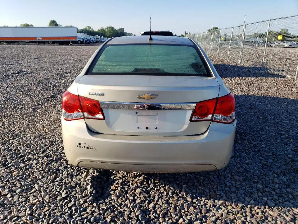 2013 CHEVROLET CRUZE LS  