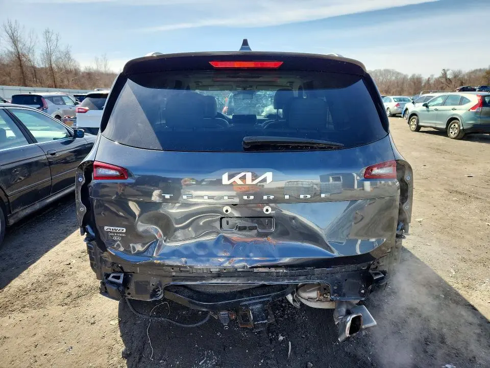 2022 KIA TELLURIDE S  