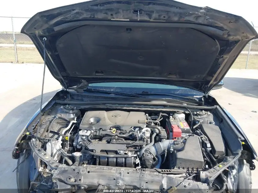 2022 TOYOTA CAMRY LE