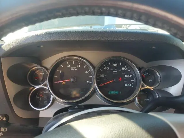 2011 CHEVROLET SILVERADO K2500 HEAVY DUTY LT  