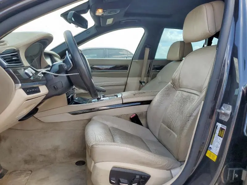 2015 BMW 750I MSPORT