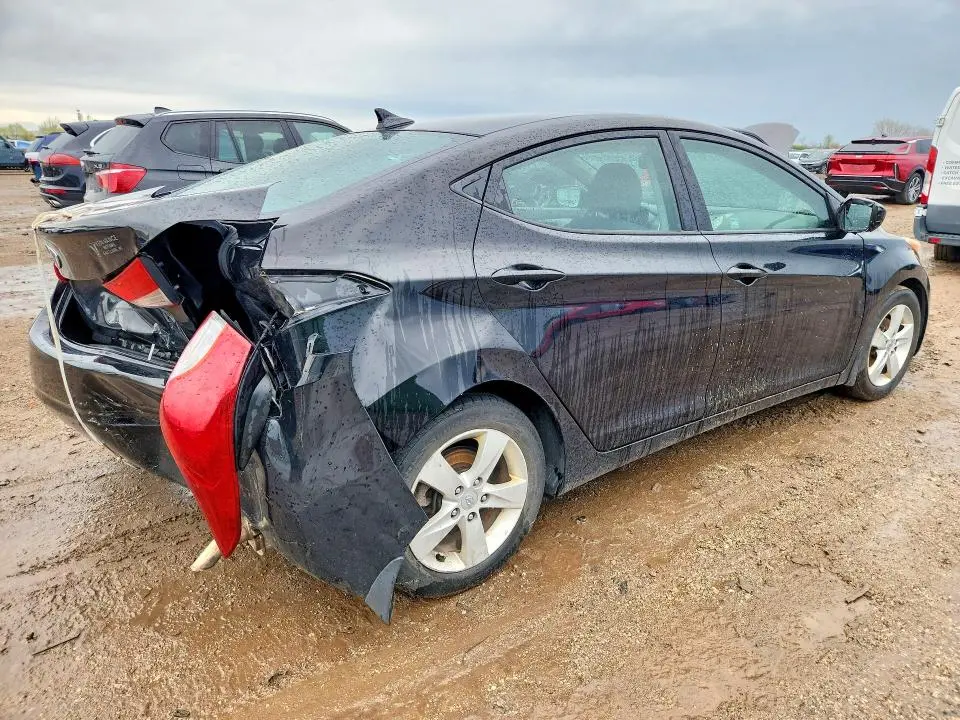 2012 HYUNDAI ELANTRA GLS  