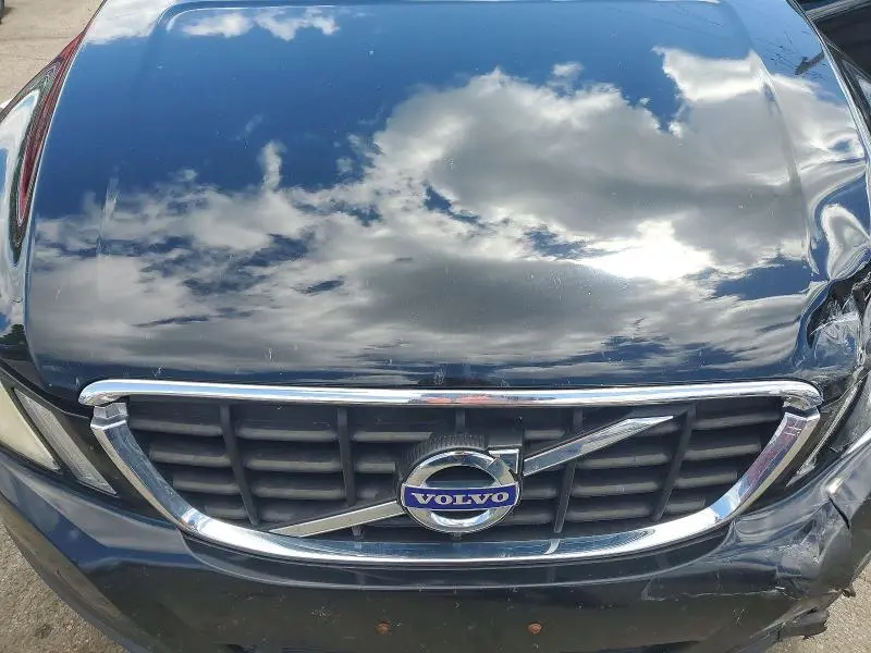 2013 VOLVO XC60 3.2  