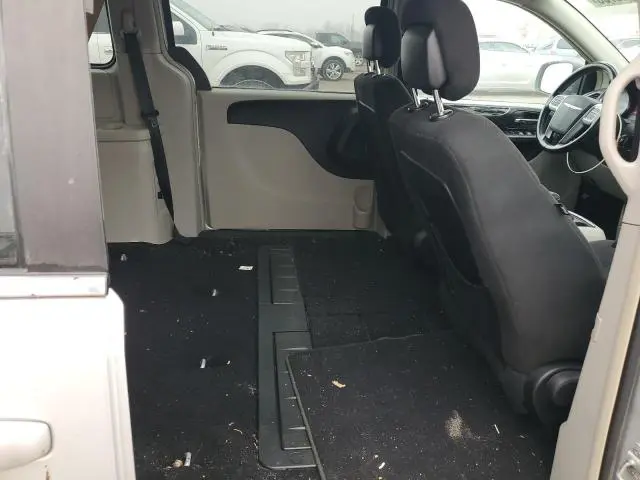 2011 CHRYSLER TOWN & COUNTRY TOURING  