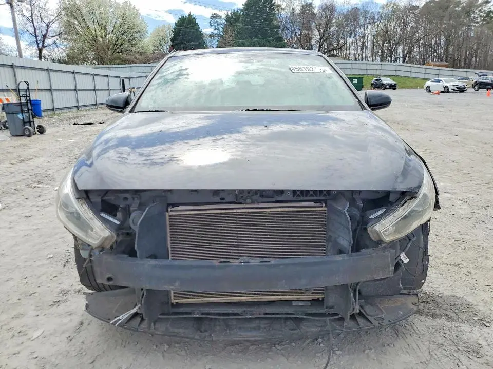 2018 HYUNDAI ELANTRA GT BASE  