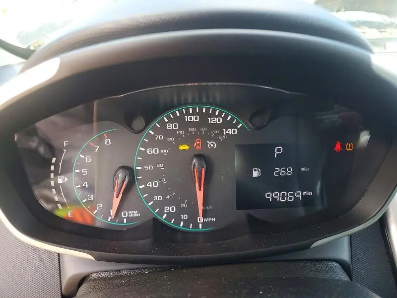 2018 CHEVROLET SONIC LT  