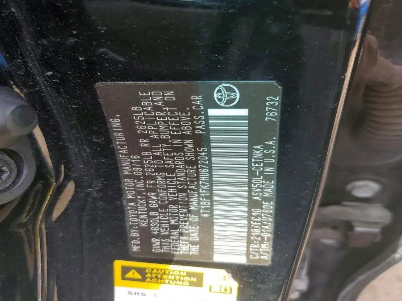 2017 TOYOTA CAMRY LE  