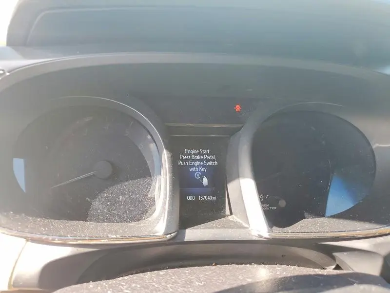 2015 TOYOTA AVALON XLE  