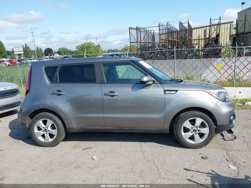 2017 KIA SOUL  