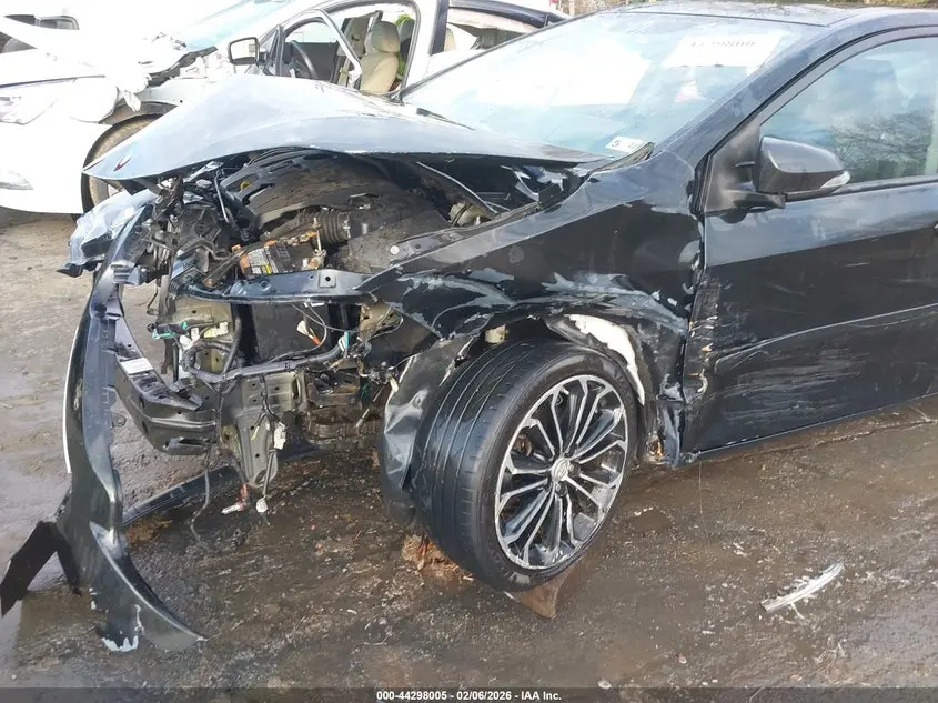 2015 TOYOTA COROLLA S PLUS