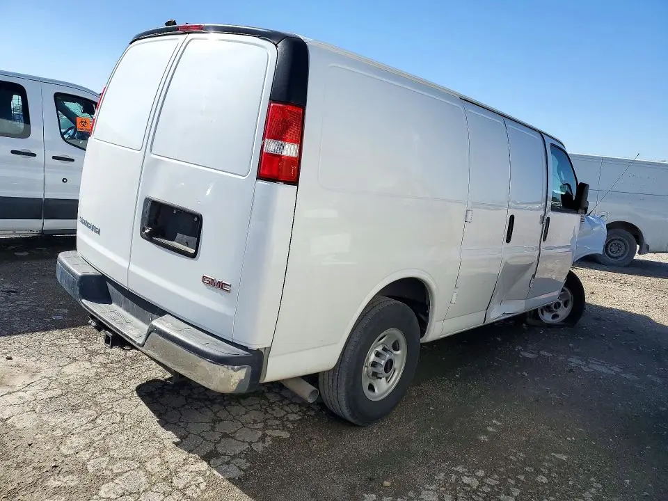 2024 GMC SAVANA G3500  
