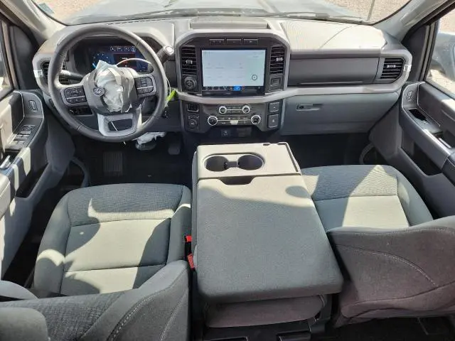 2024 FORD F150 XLT  
