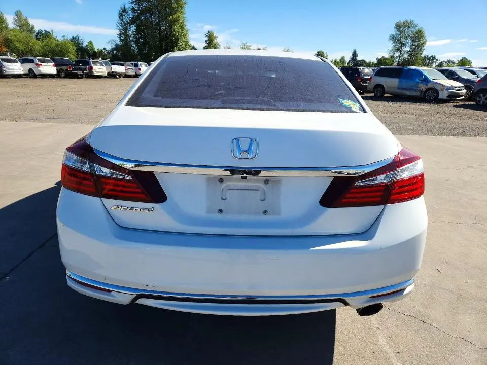 2016 HONDA ACCORD LX  
