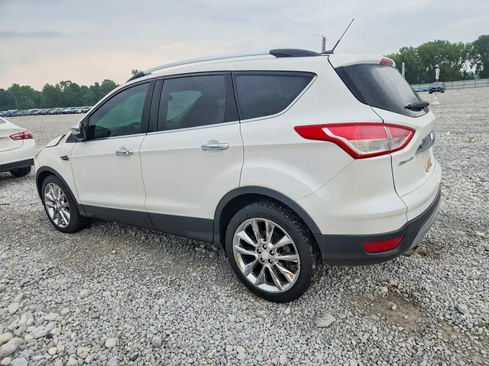 2016 FORD ESCAPE SE  