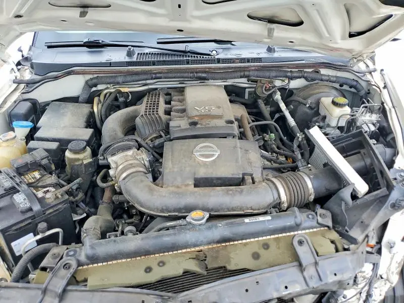 2012 NISSAN PATHFINDER S  