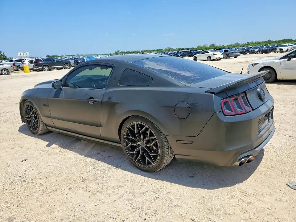 2013 FORD MUSTANG GT  