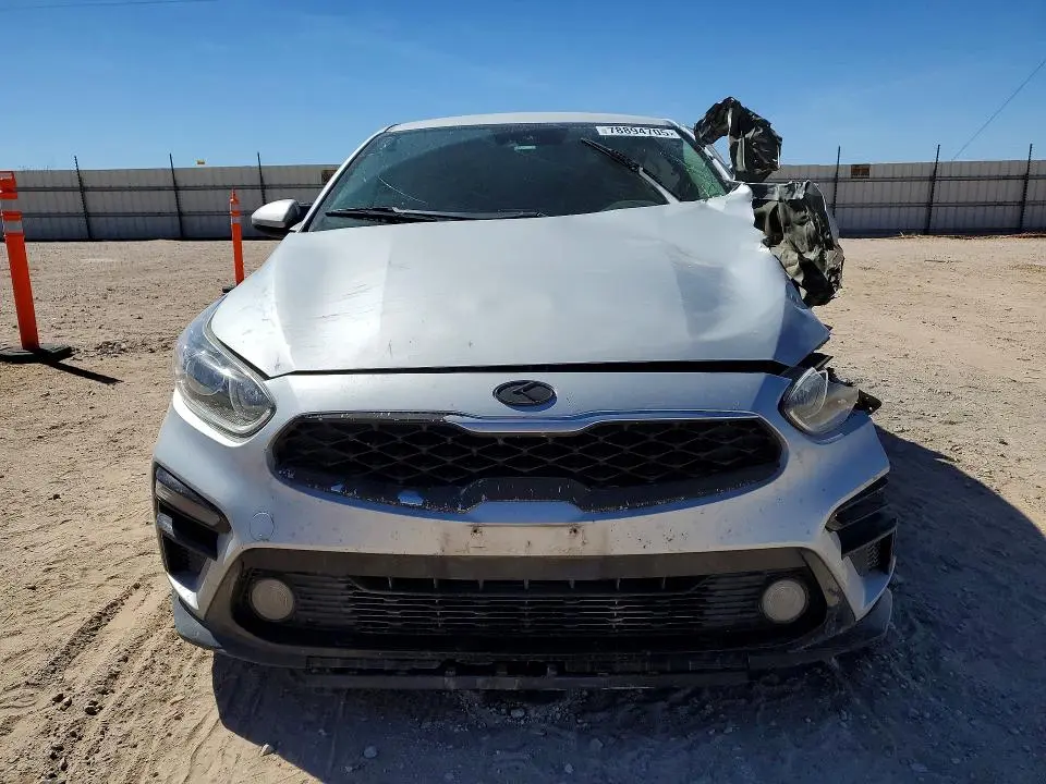 2021 KIA FORTE LXS  