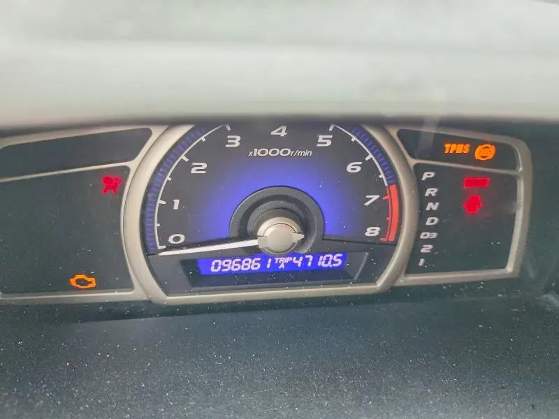 2011 HONDA CIVIC LX  