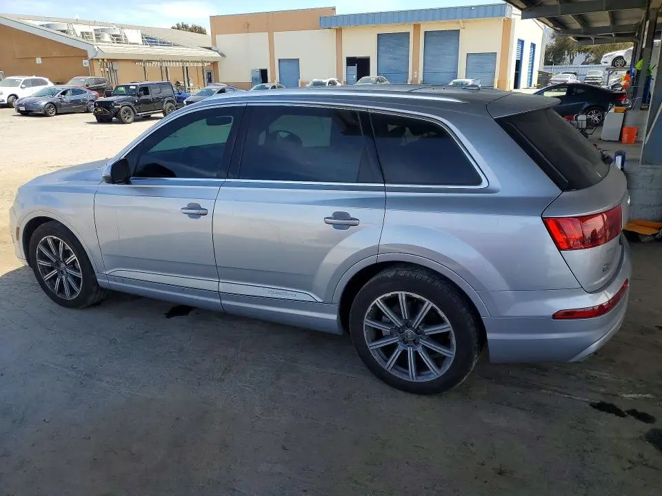 2017 AUDI Q7 PRESTIGE  