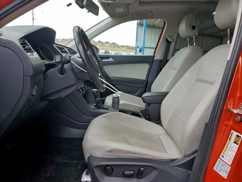 2019 VOLKSWAGEN TIGUAN SE  