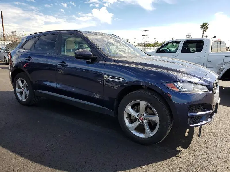 2018 JAGUAR F-PACE PREMIUM  
