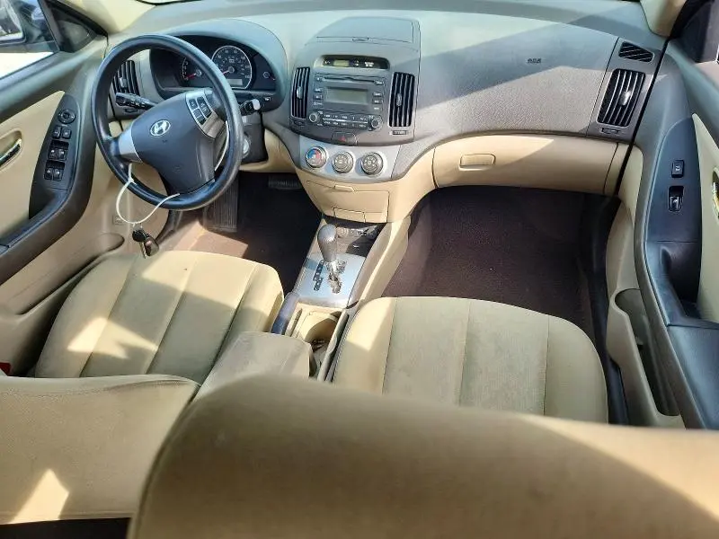2010 HYUNDAI ELANTRA GLS  