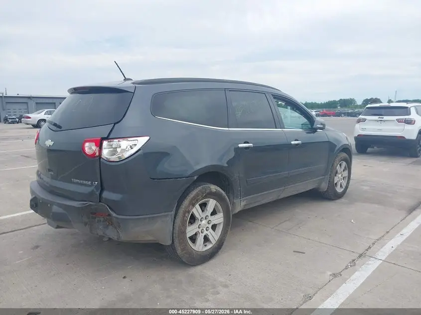 2011 CHEVROLET TRAVERSE 1LT
