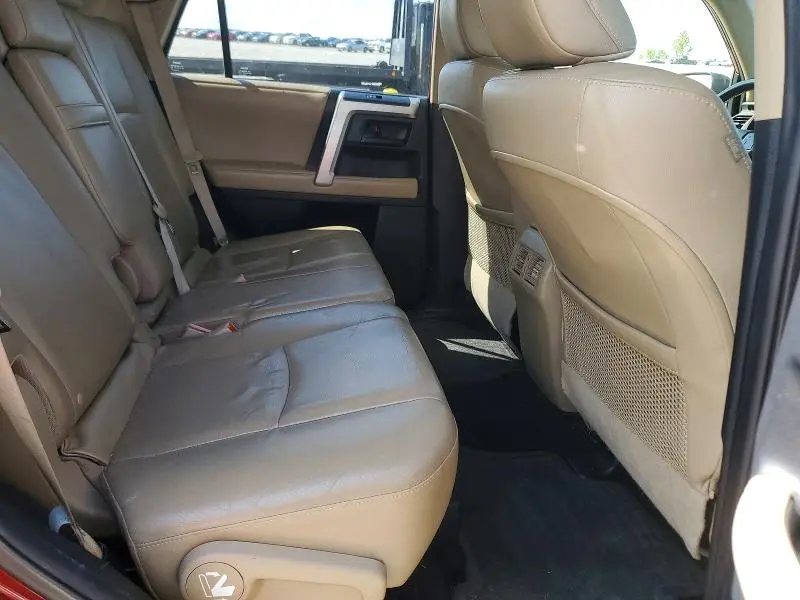 2013 TOYOTA 4RUNNER SR5  