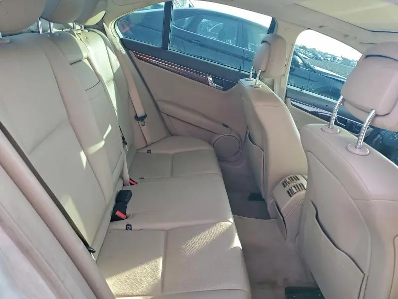 2011 MERCEDES-BENZ C 300 4MATIC  