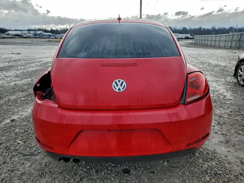 2013 VOLKSWAGEN BEETLE   