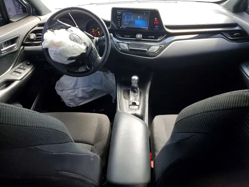 2018 TOYOTA C-HR XLE PREMIUM  