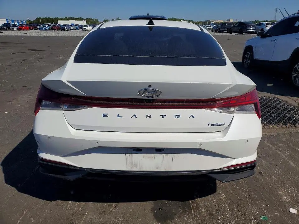 2021 HYUNDAI ELANTRA LIMITED  